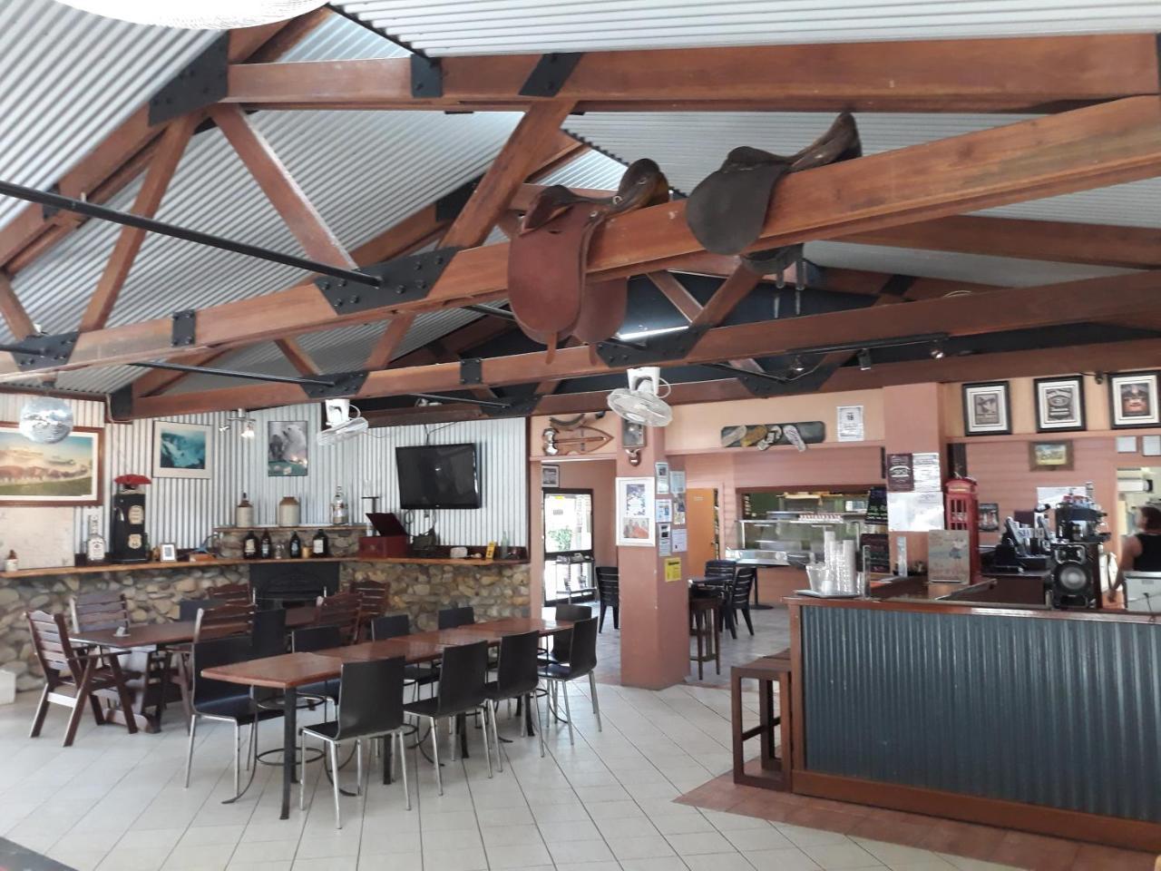 Speewah Country Tavern エクステリア 写真